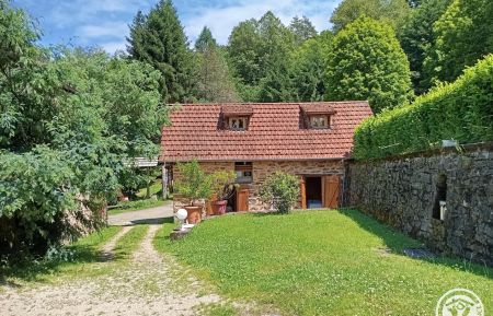 G&icirc;te n&deg;19G1141 Sainte-Fortunade - Corr&egrave;ze - G&icirc;te La Gloire 