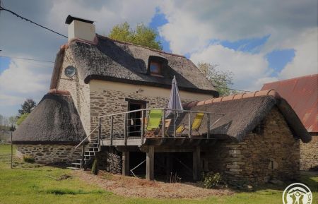 G&icirc;te n&deg;19G5340 Saint-Merd-de-Lapleau - Corr&egrave;ze - G&icirc;te de Charme