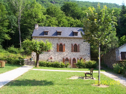 photo 0