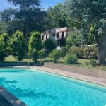 Piscine commune disponible de 12 &agrave; 17h.