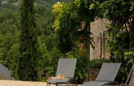 G&icirc;te n&deg;19G2168 Saint-Cernin-de-Larche - Corr&egrave;ze - La Maison des Templiers - Le Moulin