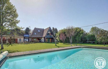 G&icirc;te n&deg;19G23041 Varetz - Corr&egrave;ze - photo