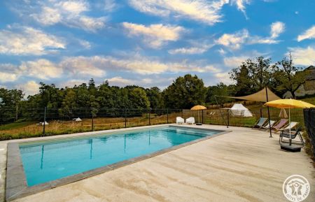 G&icirc;te n&deg;19G32231 Estivaux - Corr&egrave;ze - photo
