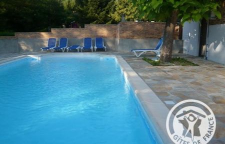 G&icirc;te n&deg;19G5012 Argentat-sur-Dordogne - Corr&egrave;ze - Piscine ouverte le 1er juin de chaque ann&eacute;e et fermeture le 15 septembre