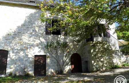 G&icirc;te n&deg;19G2282 Turenne - Corr&egrave;ze - photo