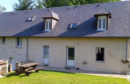 G&icirc;te n&deg;19G4257 Sornac - Corr&egrave;ze - Entr&eacute;e de plain pied avec terrasse du g&icirc;te Lemoine n&deg;1