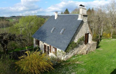 G&icirc;te n&deg;19G5262 Saint-Cirgues-la-Loutre - Corr&egrave;ze - Le g&icirc;te dans son environnement