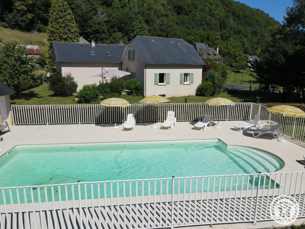photo 0
