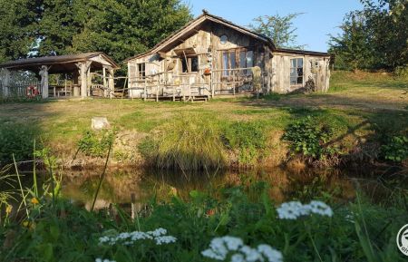 Cabane en bois19G5752 Sexcles - Corr&egrave;ze - photo