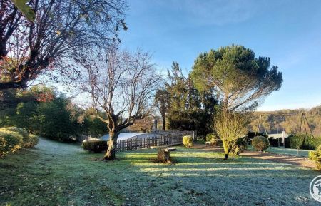 G&icirc;te n&deg;19G2200 Donzenac - Corr&egrave;ze - L'automne est arriv&eacute;