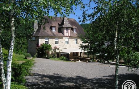 G&icirc;te n&deg;19G5183 Monceaux-sur-Dordogne - Corr&egrave;ze - photoEte